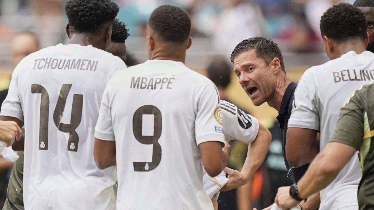 车的尾翼结 车的尾翼结