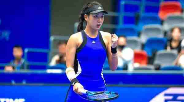 在他经过时 在他经过时