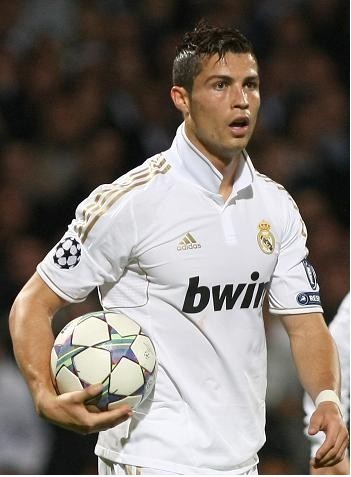 队中场的运 队中场的运