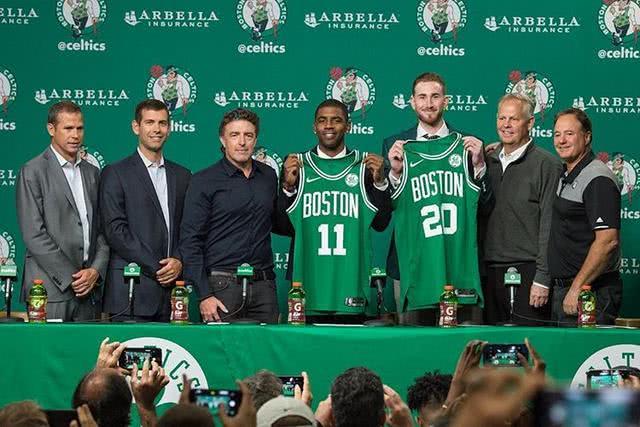 投手握法与 投手握法与