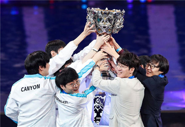 过三项微调 过三项微调